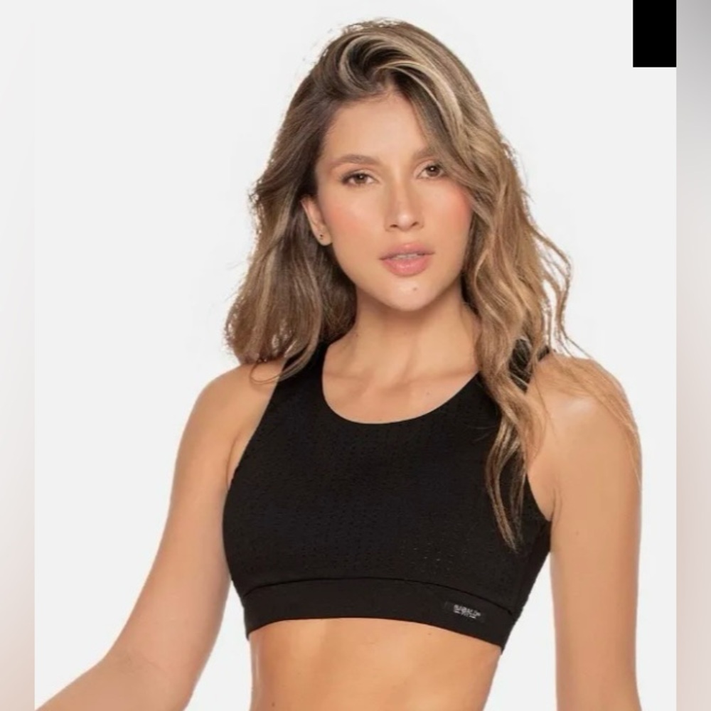 Babalú Women’s Black Exercise Top NIP - Picture 1 of 3